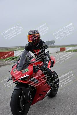 media/Nov-29-2025-TrackDaz (Sat) [[10ae2d9bce]]/Around the Pits/